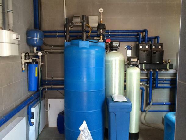 TOP sustavi za pročišćavanje pitke vode za privatne i seoske kuće