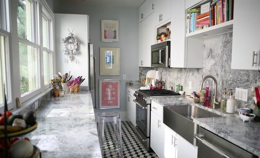 Tasarım seçenekleri, materyal seçimi: Mutfakta duvarlar Dekorasyon