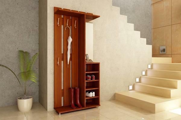Creating a hallway with your own hands will save your money, as well as help you get a model that suits you