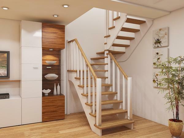 Finis escaliers en bois possèdent de nombreux avantages, parmi lesquels il convient de mentionner la compatibilité écologique et de bonne qualité esthétique