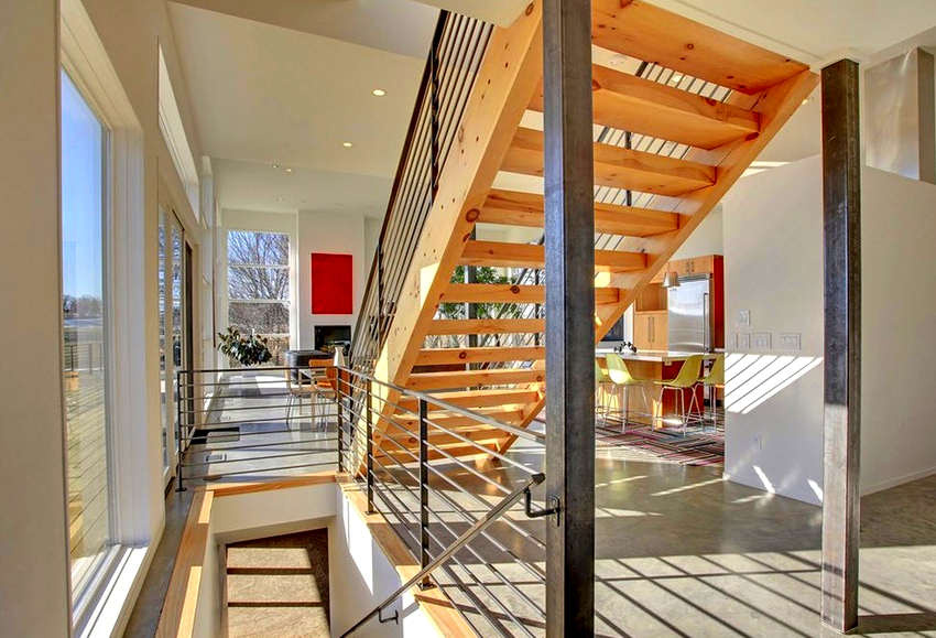 Stair railing: beautiful and safe interior