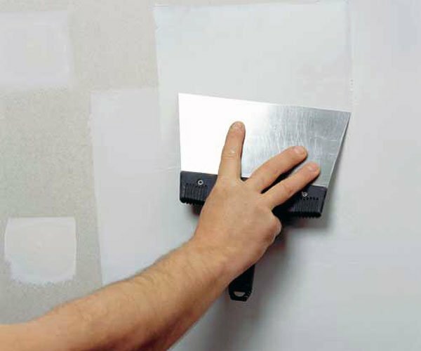 Plester drywall bawah wallpaper: bagaimana membuat penanganan material, merekam