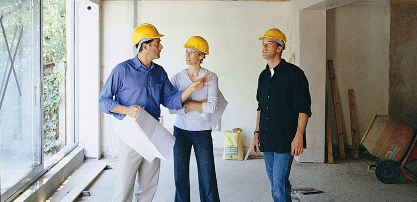 Jak wybrać ekipę budowlaną do remontu mieszkania: gdzie szukać