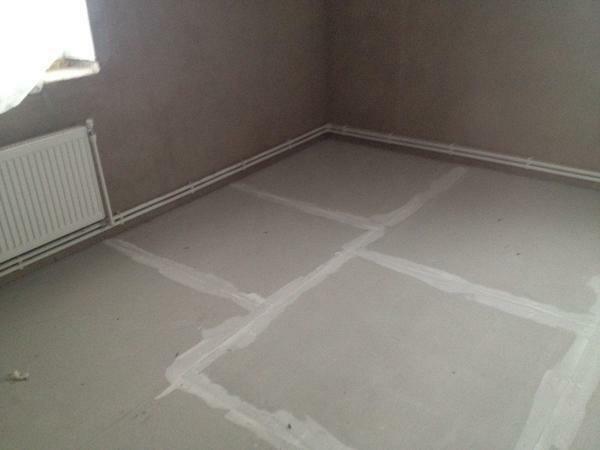 Before using gipsokartonnye sheets, you must prepare the surface of the floor and all the necessary tools in advance