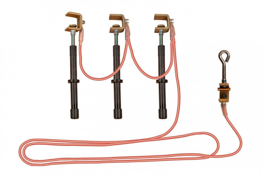 Portable earthing switches