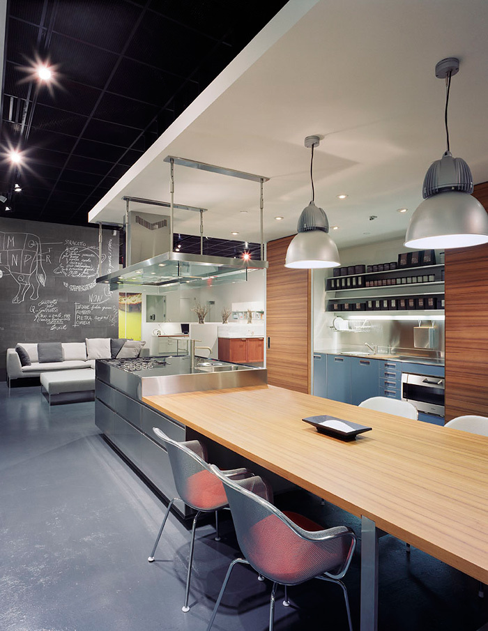 Havalandırma kanallarından ile Mutfak tasarım: bir stüdyo dairede iç
